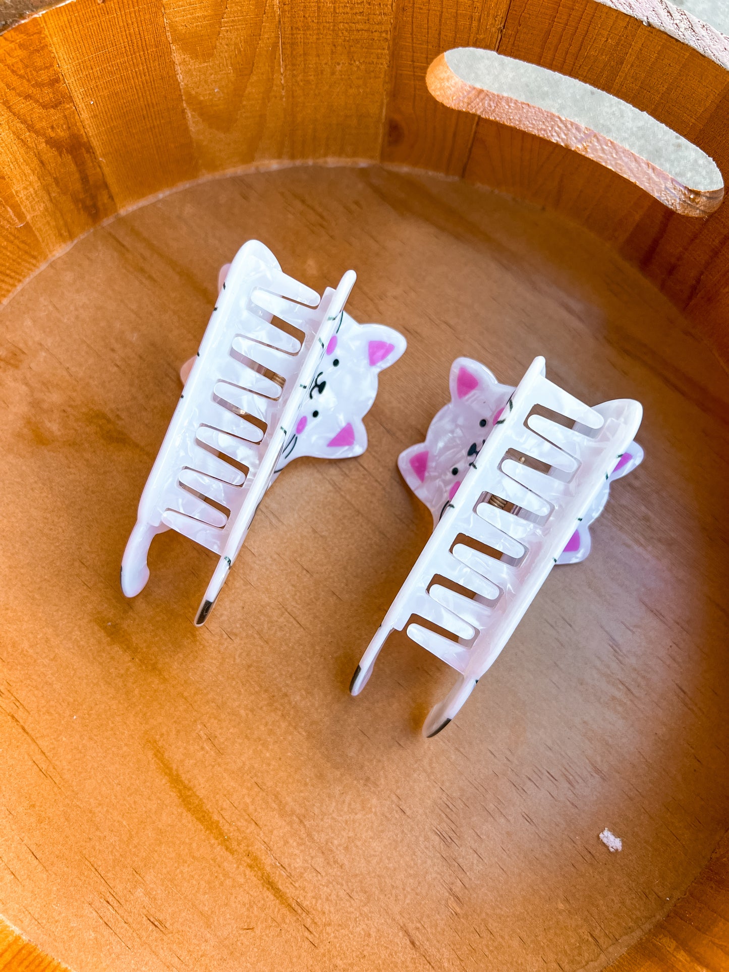 Star Cat Acrylic Claw Hair Clip