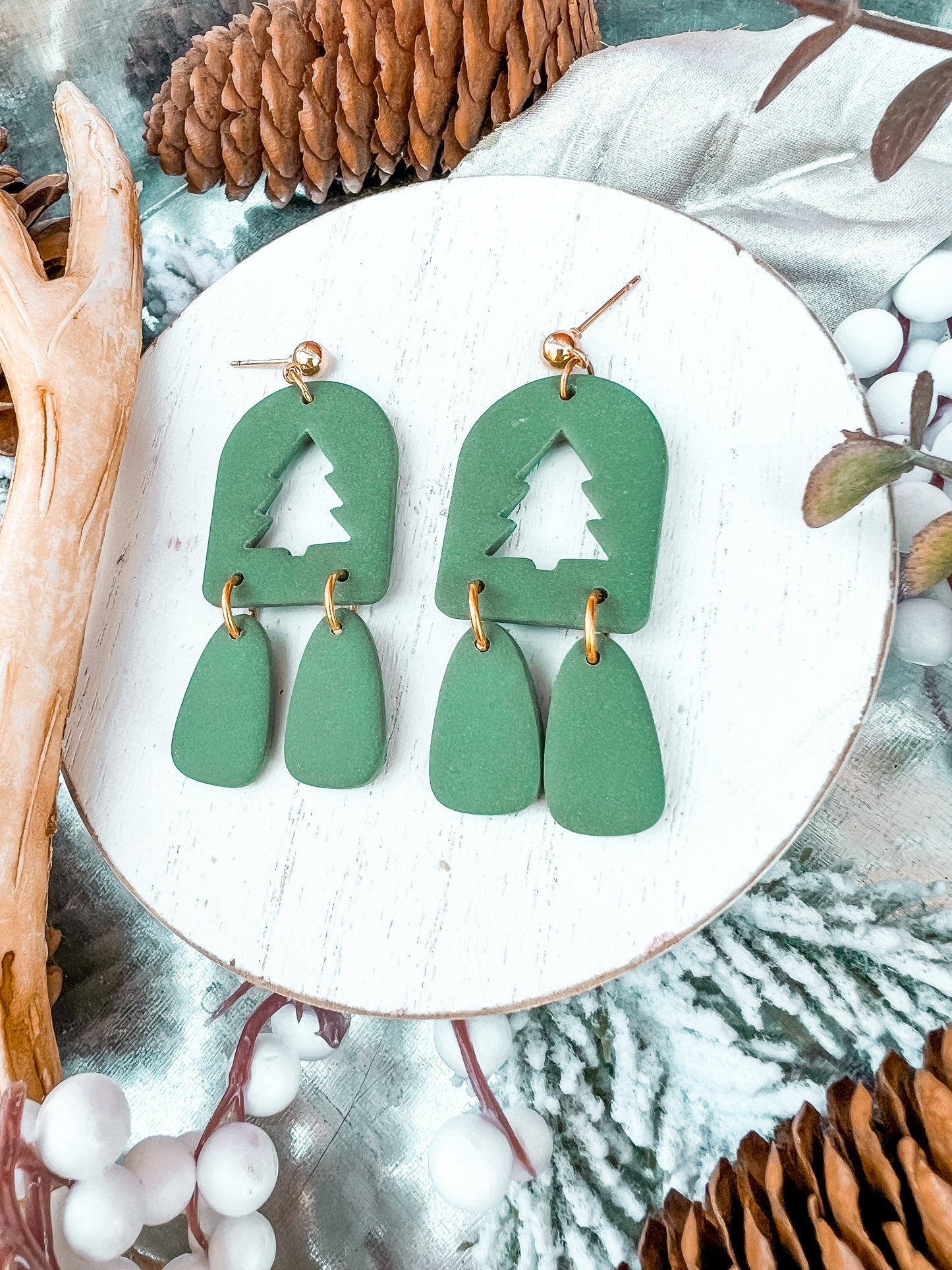 Hollow Dome Tree Dangles