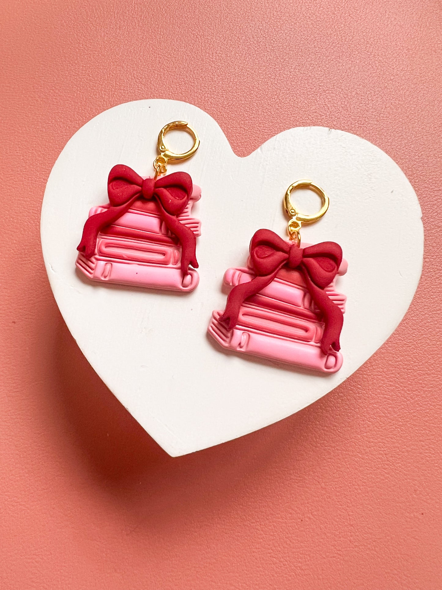 Girly Pop Book Huggies