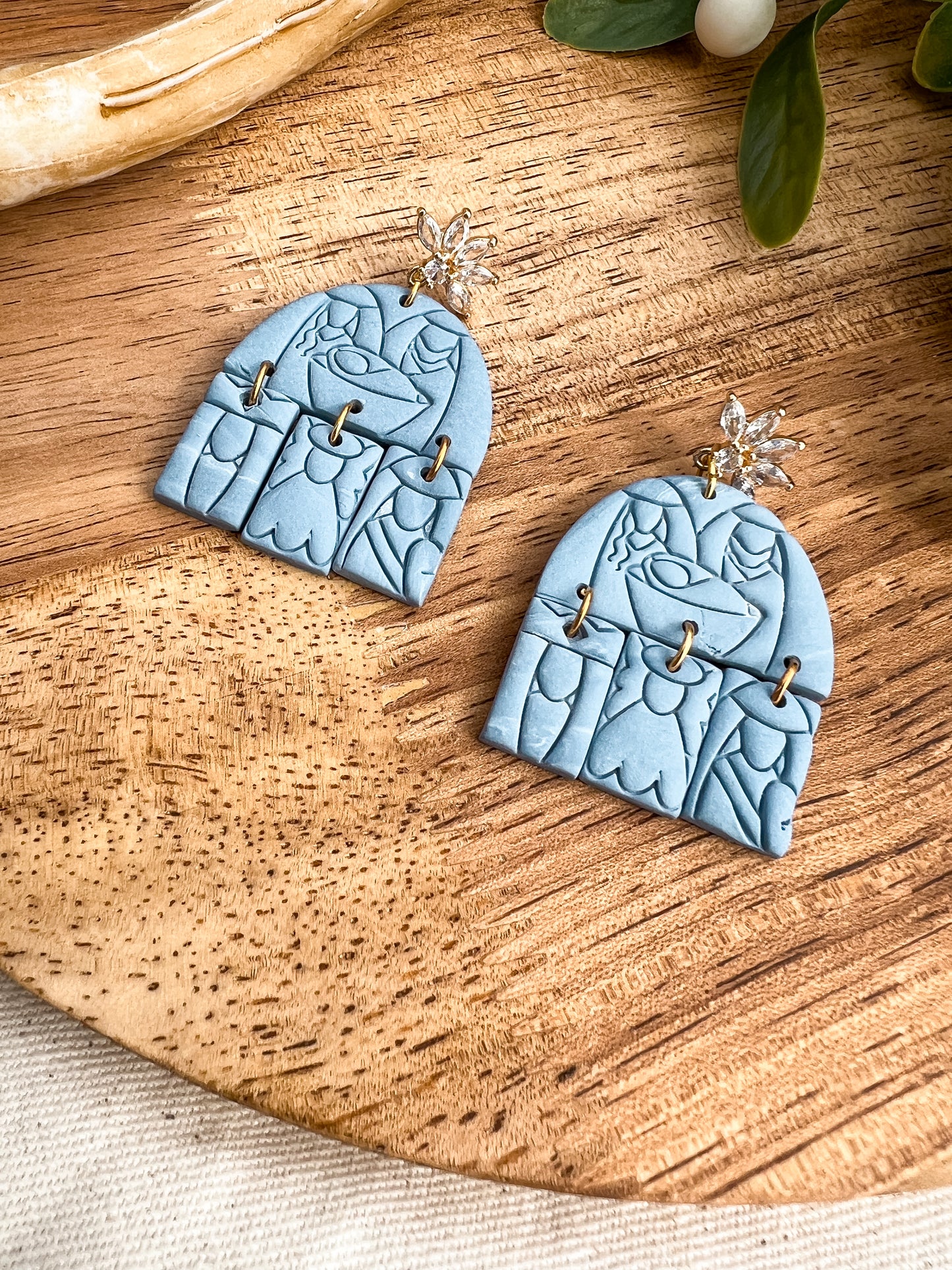 Nativity Dangles