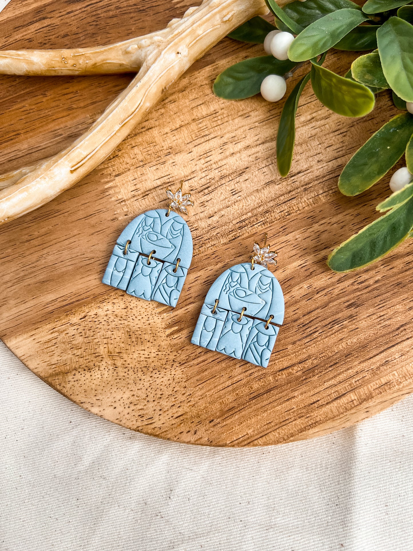 Nativity Dangles