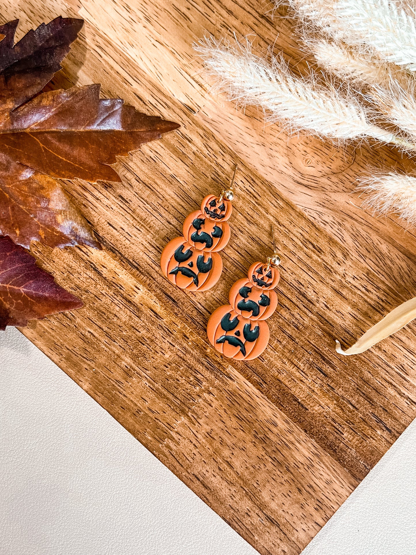 Tiered Jack-O-Lantern Dangles