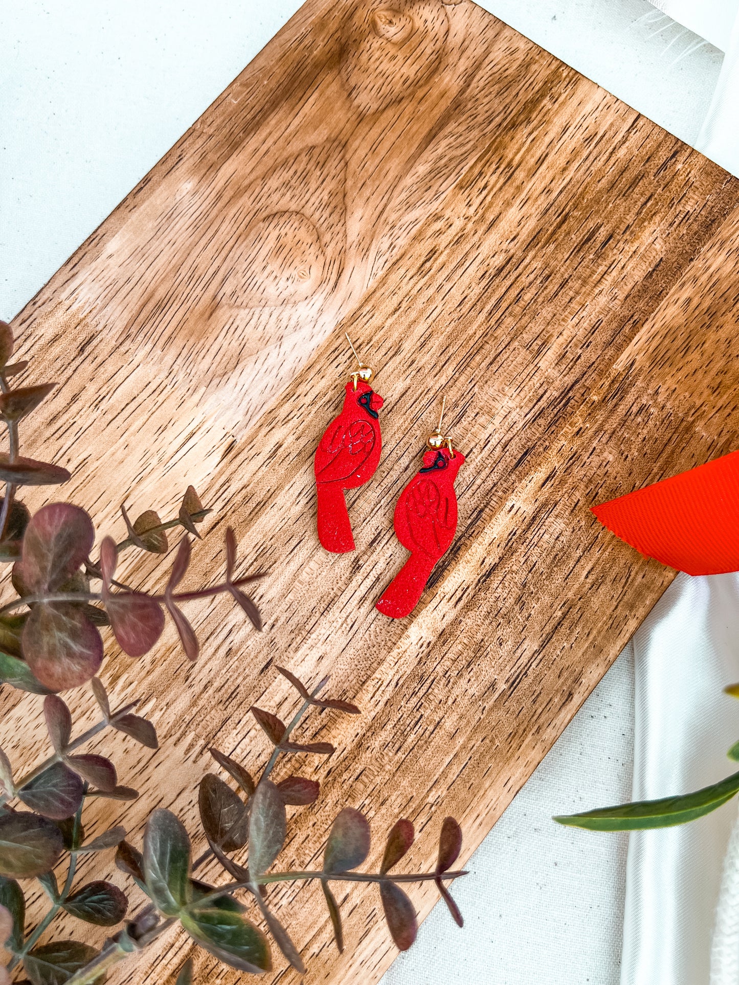 Cardinal Dangles