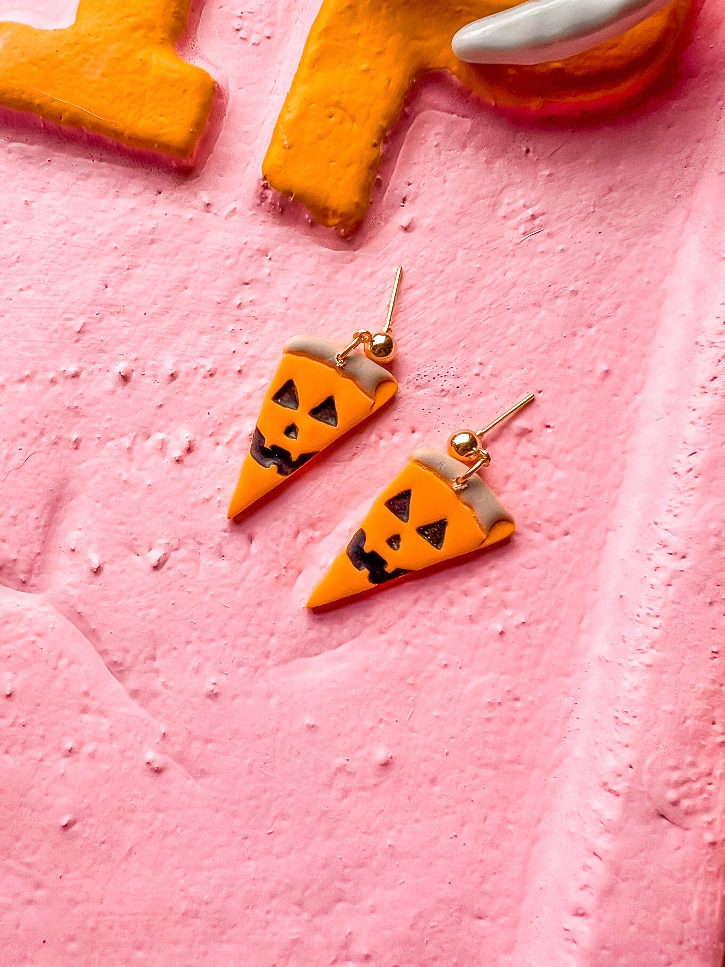 Jack-O-Lantern Pizza Dangles