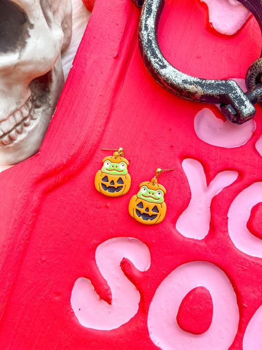 Pumpkin Frog Dangles