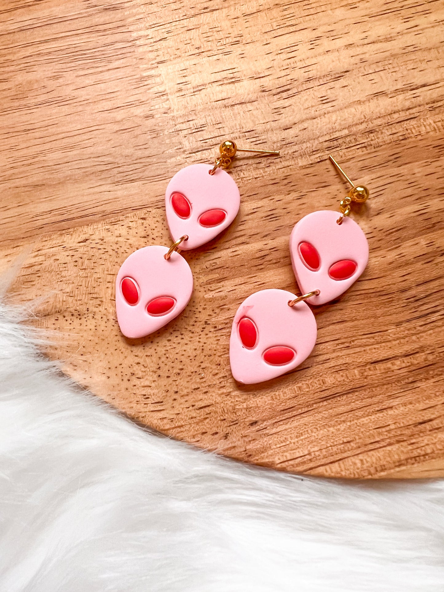 Double Alien Dangles