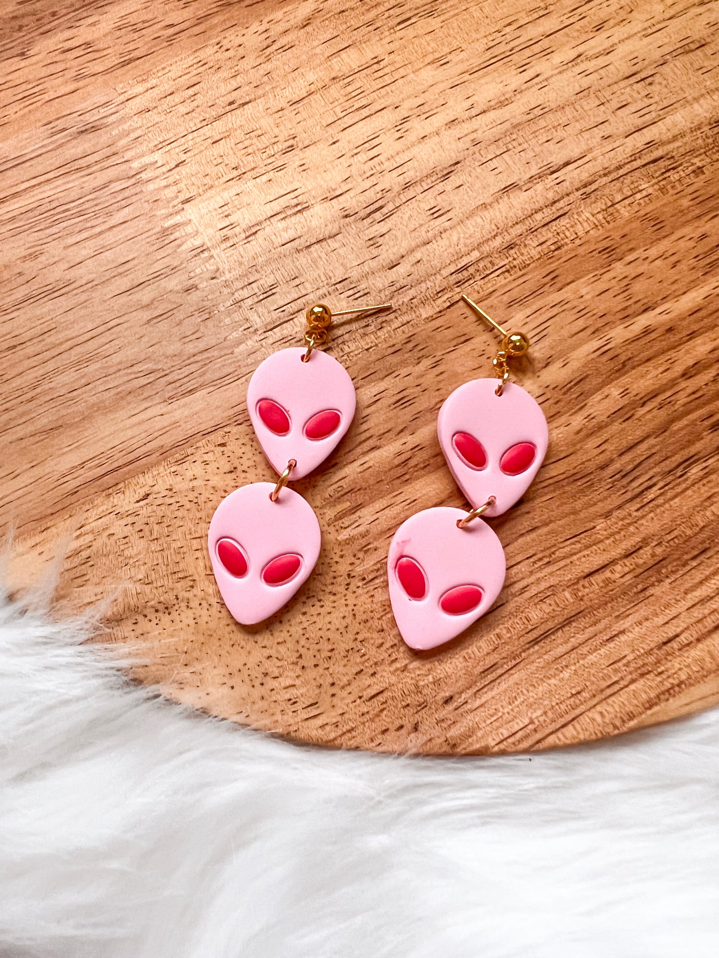 Double Alien Dangles